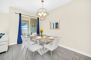 4829lullaby 4 Bedroom Townhouse