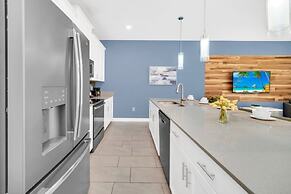 4829lullaby 4 Bedroom Townhouse