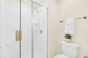 4829lullaby 4 Bedroom Townhouse