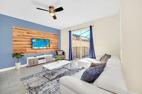 4829lullaby 4 Bedroom Townhouse