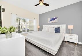 4829lullaby 4 Bedroom Townhouse