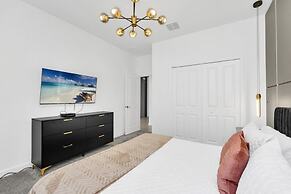 1135kings 6 Bedroom Villa