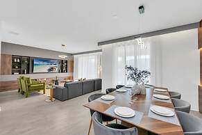 1135kings 6 Bedroom Villa