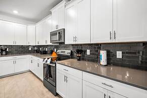 1103kings 6 Bedroom Villa