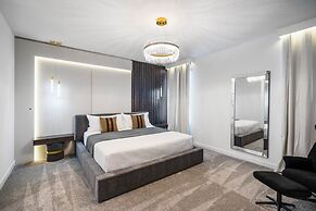 1103kings 6 Bedroom Villa