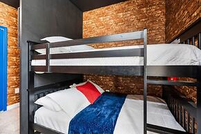 1103kings 6 Bedroom Villa