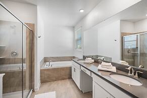 1103kings 6 Bedroom Villa