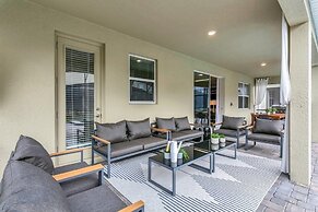 4552target 9 Bedroom Home