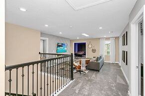 4552target 9 Bedroom Home