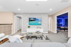 4552target 9 Bedroom Home