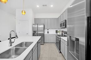 Orlando Newest Community Next To Seaworld 6115high 9 Bedroom Villa