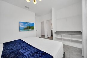 Orlando Newest Community Next To Seaworld 6115high 9 Bedroom Villa