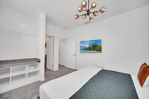 Orlando Newest Community Next To Seaworld 6115high 9 Bedroom Villa