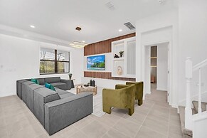 Orlando Newest Community Next To Seaworld 6115high 9 Bedroom Villa