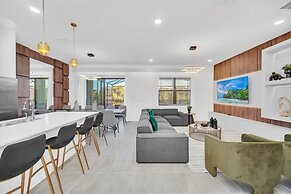 Orlando Newest Community Next To Seaworld 6115high 9 Bedroom Villa