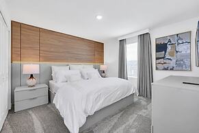 2940 Penel 9 Bedroom Home