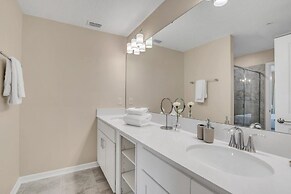 3180 Para Unit 101 3 Bedroom Townhouse