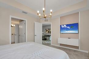 3180 Para Unit 101 3 Bedroom Townhouse