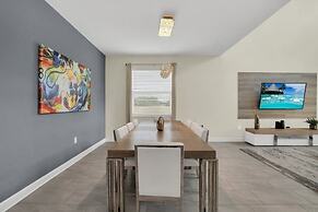 2775book 5 Bedroom Villa