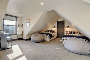 Silver Lining Circle 4 Bedroom Home