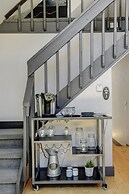 Silver Lining Circle 4 Bedroom Home