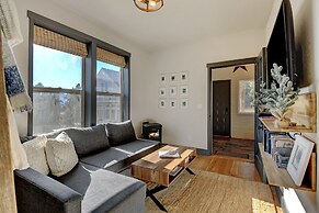 Silver Lining Circle 4 Bedroom Home