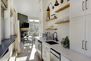 Silver Lining Circle 4 Bedroom Home