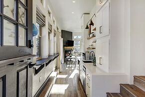 Silver Lining Circle 4 Bedroom Home