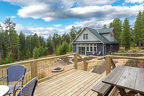 Silver Lining Circle 4 Bedroom Home