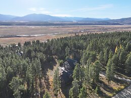 Silver Lining Circle 4 Bedroom Home