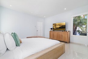 Opal 125