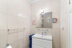 Little Paradise #6 - Trupial