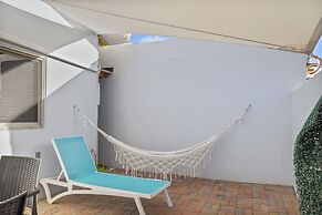 Little Paradise #2 - Yuwana