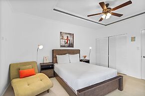 Little Paradise #2 - Yuwana