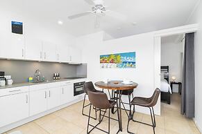 Little Paradise #1 - Prikichi