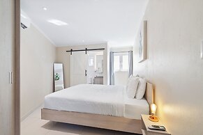 Little Sea #5 - Calco