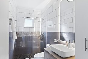 Little Sea #5 - Calco