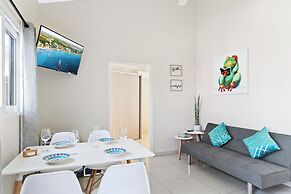 Little Sea #5 - Calco