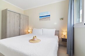 Little Sea #5 - Calco