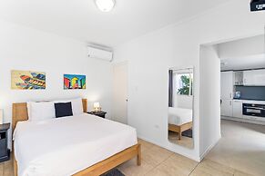 Little Paradise #3 - Shoco