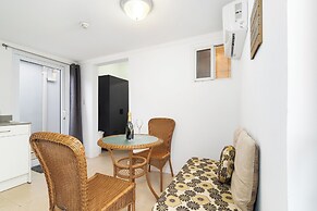 Little Paradise #3 - Shoco