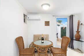 Little Paradise #3 - Shoco