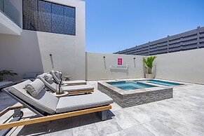 Catalina Residence Apt 3 - L.g. Smith Boulevard 546-j