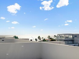 Catalina Residence Apt 3 - L.g. Smith Boulevard 546-j