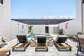 Catalina Residence Apt 3 - L.g. Smith Boulevard 546-j