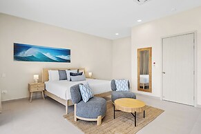 Catalina Residence Apt 3 - L.g. Smith Boulevard 546-j