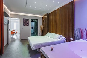 Cutrone 18 Apartments by Wonderful Italy