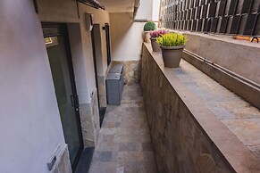 Cutrone 18 Apartments by Wonderful Italy