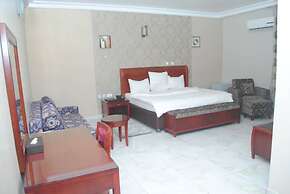 Hotel Valerie Suites