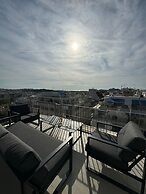 Skyfall Penthouse with Acropolis View